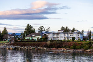 Long Lake Nanaimo: Lakeside Living in the Heart of Vancouver Island