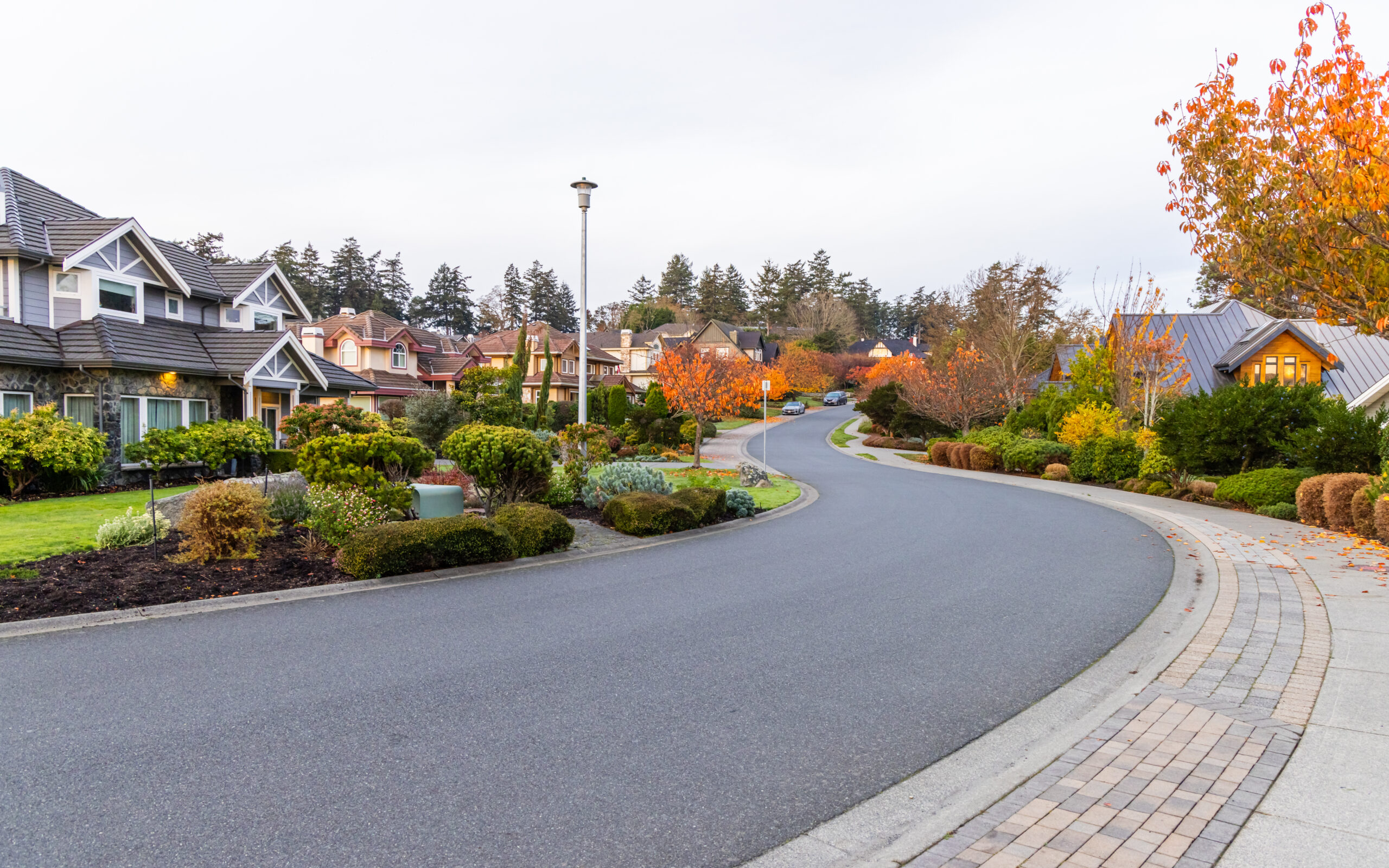 Charming residential street in victoria, vancouver island, autumn colors