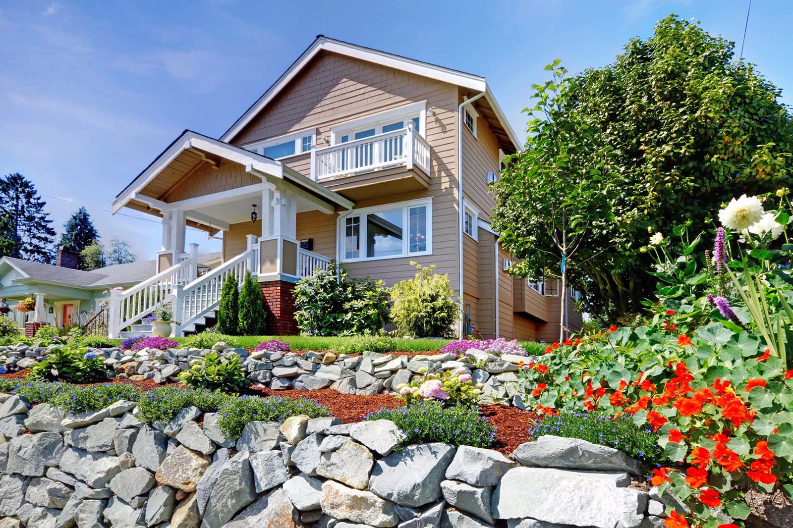 Nanaimo home for sale with curb appeal for fast sale